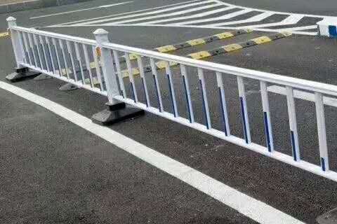 道路交通护栏厂家